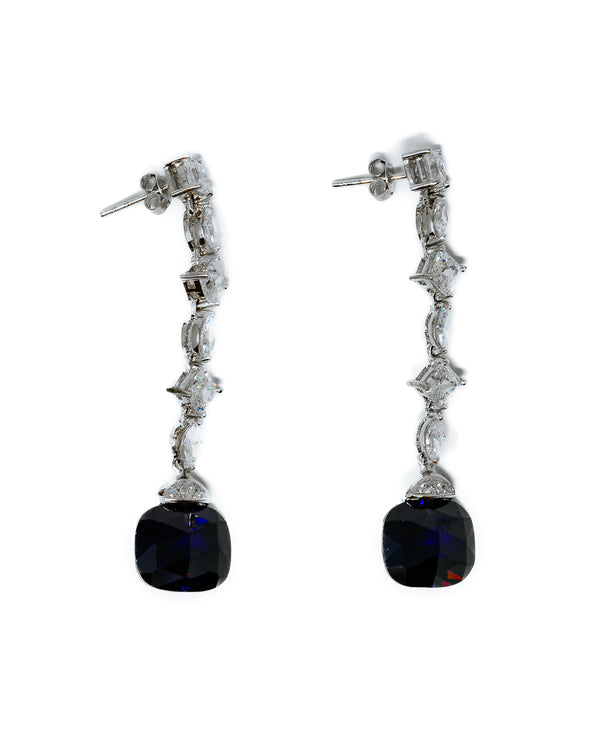 Orecchini pendenti con filo di punti luce e pietra preziosa