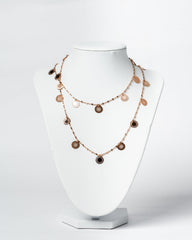 Collana con ciondoli lunga - Rosa