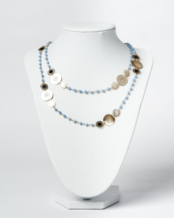 Collana dorata con pietre azzurre